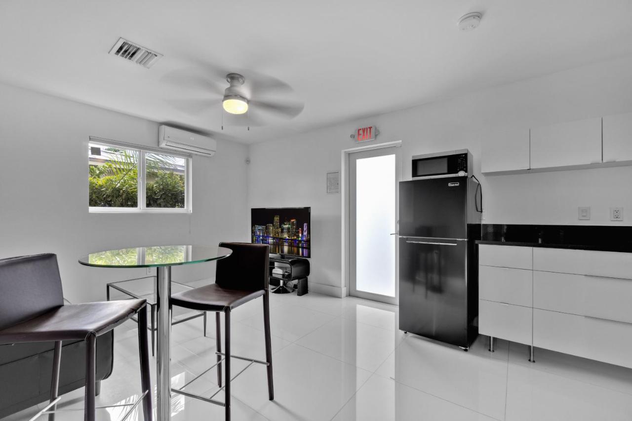Luxury House 4 Beds Heated Pool W Jaccuzzi Appartement North Bay Village Buitenkant foto