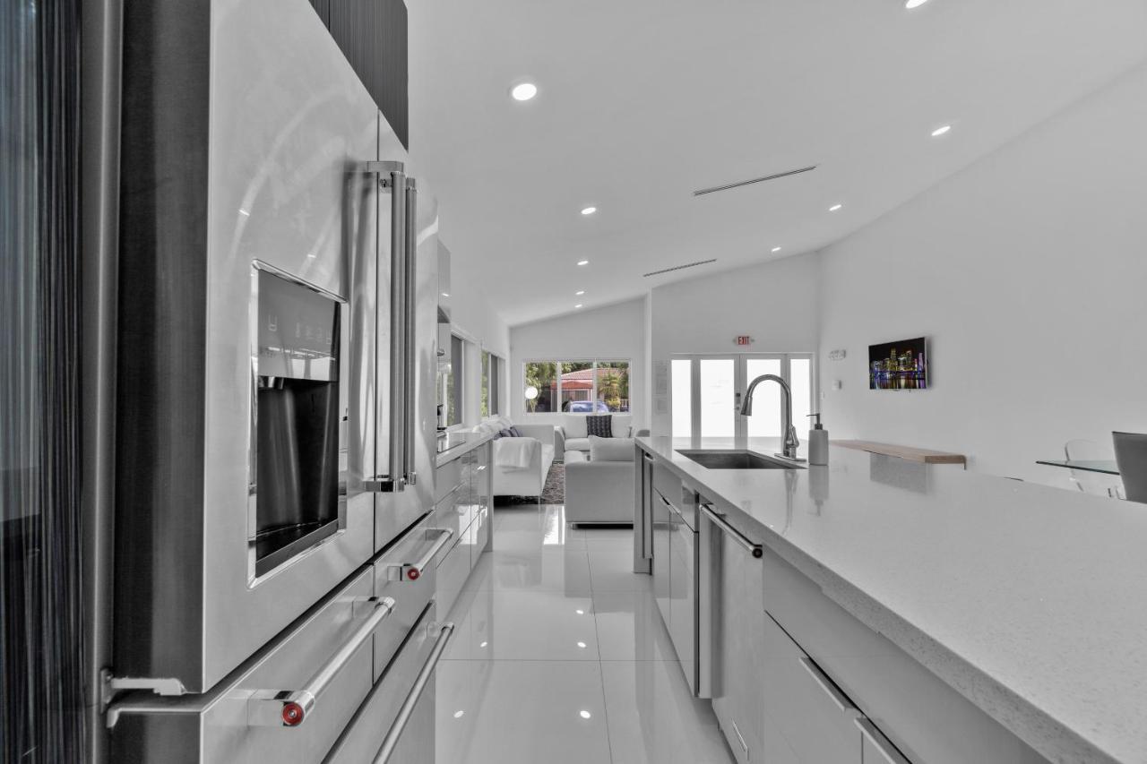 Luxury House 4 Beds Heated Pool W Jaccuzzi Appartement North Bay Village Buitenkant foto