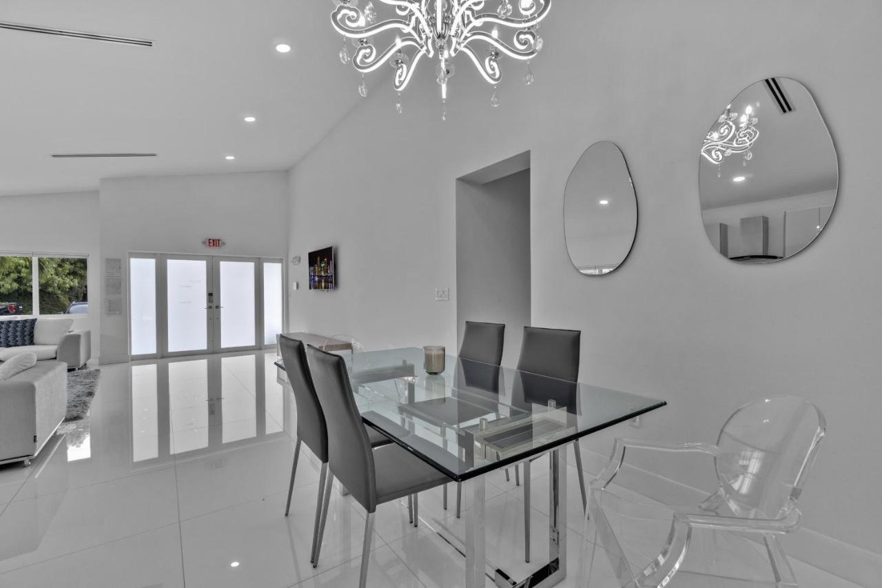 Luxury House 4 Beds Heated Pool W Jaccuzzi Appartement North Bay Village Buitenkant foto